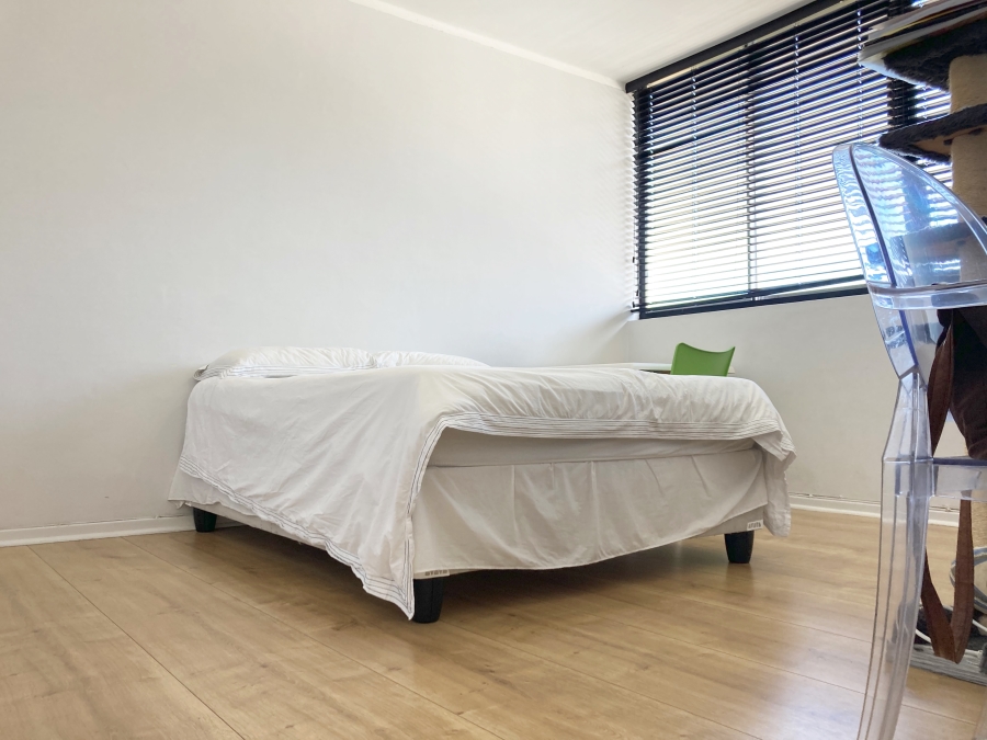 To Let 2 Bedroom Property for Rent in Claremont Upper Western Cape